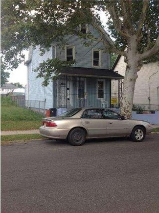 1024 N 33rd St, Camden, NJ 08105