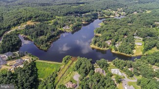37 S Lakewood Dr, Ridgeley, WV 26753