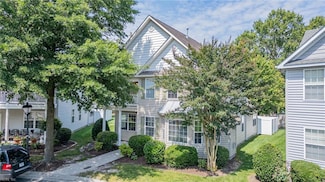 869 Brittlebank Dr, Virginia Beach, VA 23462