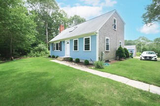 22 Ridgewood Dr, East Sandwich, MA 02537