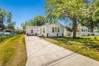 144 Cloverdale Ave, Villas, NJ 08251