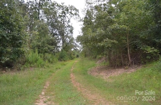 2012 Mount Vernon Rd, Wadesboro, NC 28170