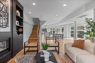 43 Stillman St Unit TH, Boston, MA 02113