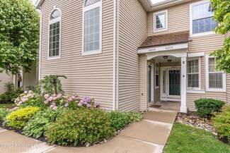 4609 Foxwood Dr S, Clifton Park, NY 12065