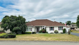 205 Kennedy Dr, Horseheads, NY 14845