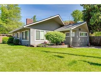 2815 Hilyard St, Eugene, OR 97405