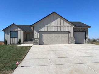 134 Poplar Cir, Goddard, KS 67052
