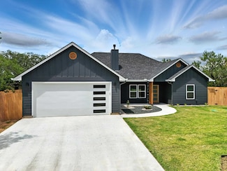 1515 Green Valley Ln, Granite Shoals, TX 78654