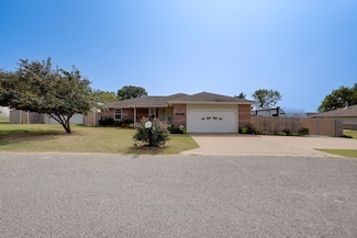 62997 E 282 Rd, Grove, OK 74344