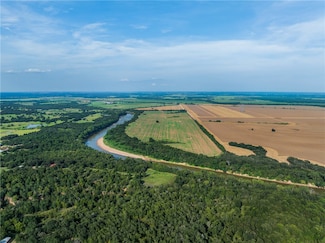 +/-212 AC Black Bridge Rd, Calvert, TX 77837
