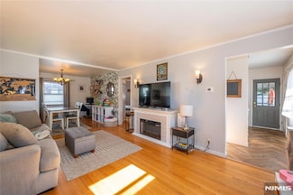 16-15 Well Dr Unit 1X, Fair Lawn, NJ 07410