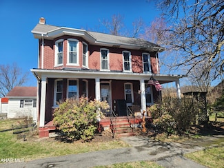 726 Patrick Ln, Newry, PA 16665
