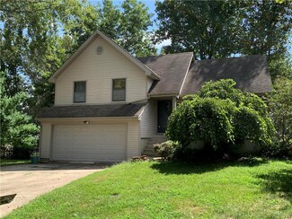 16405 E Gudgell Ct, Independence, MO 64055