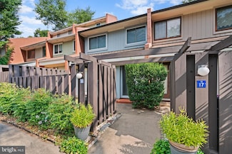 1315 Northgate Square, Reston, VA 20190