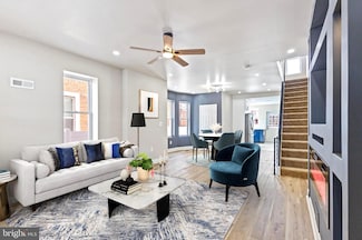 42 E Meehan Ave, Philadelphia, PA 19119