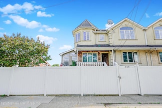 508 New Dorp Ln, Staten Island, NY 10306