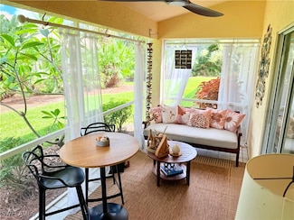 337 Emerald Bay Cir Unit U1, Naples, FL 34110