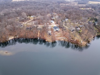 192 Eastshore Dr, Jerome, MI 49249