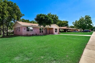 706 Ivywood Dr, Dallas, TX 75232