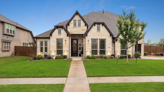 440 Wildwood Ct, Waxahachie, TX 75165