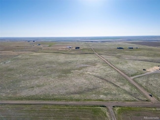 58701 E Lake Place, Strasburg, CO 80136