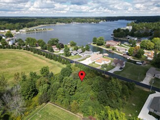 81 Patriots Landing Dr, Fillmore, IN 46128