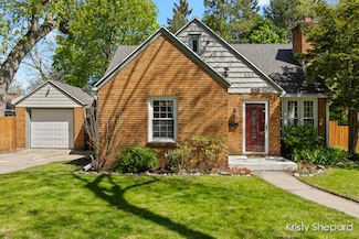 510 W Grove St, Greenville, MI 48838