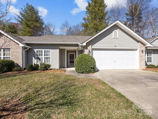 68 Wiltshire Cir, Fletcher, NC 28732