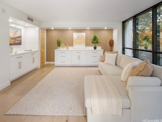 1525 Wilder Ave Unit 502, Honolulu, HI 96822