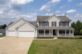 2889 Pinwood Dr, Norton, OH 44203