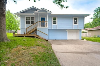 1403 Rose St, Kearney, MO 64060