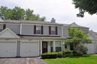 1607 College Green Dr, Elgin, IL 60123