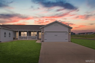 20 Chase Way Unit B, Highland, IL 62249