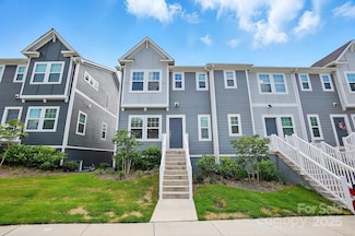1015 Maltby St, Charlotte, NC 28217