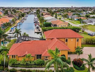 1601 Rainbow Ct, Marco Island, FL 34145