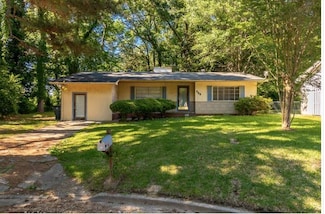 225 Rhodes Dr, Vicksburg, MS 39180