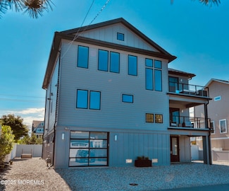 1035 Barnegat Ln, Mantoloking, NJ 08738