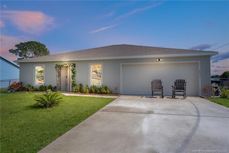 2537 SE Richmond St, Port Saint Lucie, FL 34952