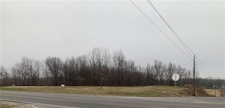 3200 Pear St, Saint Joseph, MO 64503