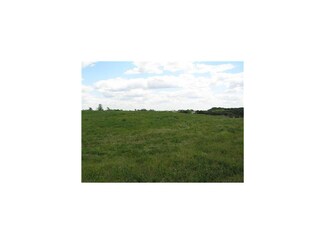 10792 225th Ave, Anamosa, IA 52205