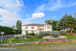 25 Makara Dr, Drums, PA 18222