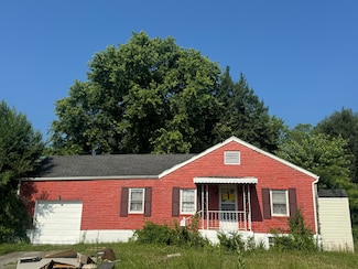 2208 Plantation Rd NE, Roanoke, VA 24012