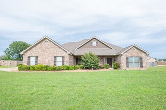 42 N Rayleigh Dr, Steens, MS 39766