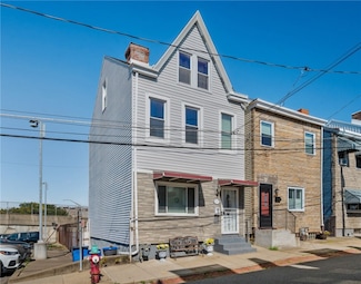 322 Darsie St, Pittsburgh, PA 15224