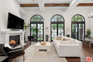 11937 W Sunset Blvd Unit 7, Los Angeles, CA 90049