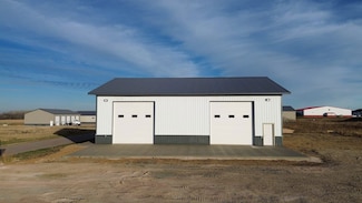 702 S Garfield Ave, Dell Rapids, SD 57022