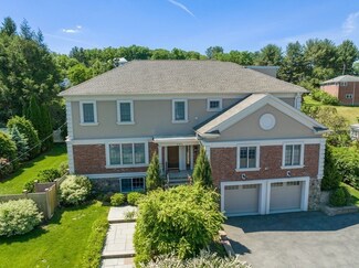 31 Donna Rd, Newton Center, MA 02459