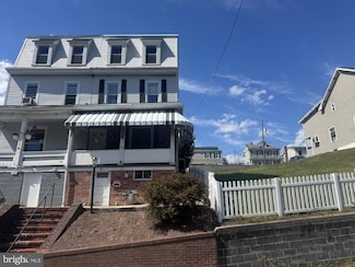 516 Jefferson St, Pottsville, PA 17901