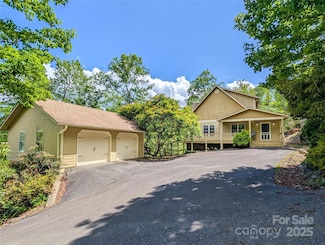 355 Rosewood Ln, Burnsville, NC 28714