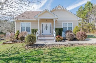 450 Mae Stone Dr, Kernersville, NC 27284